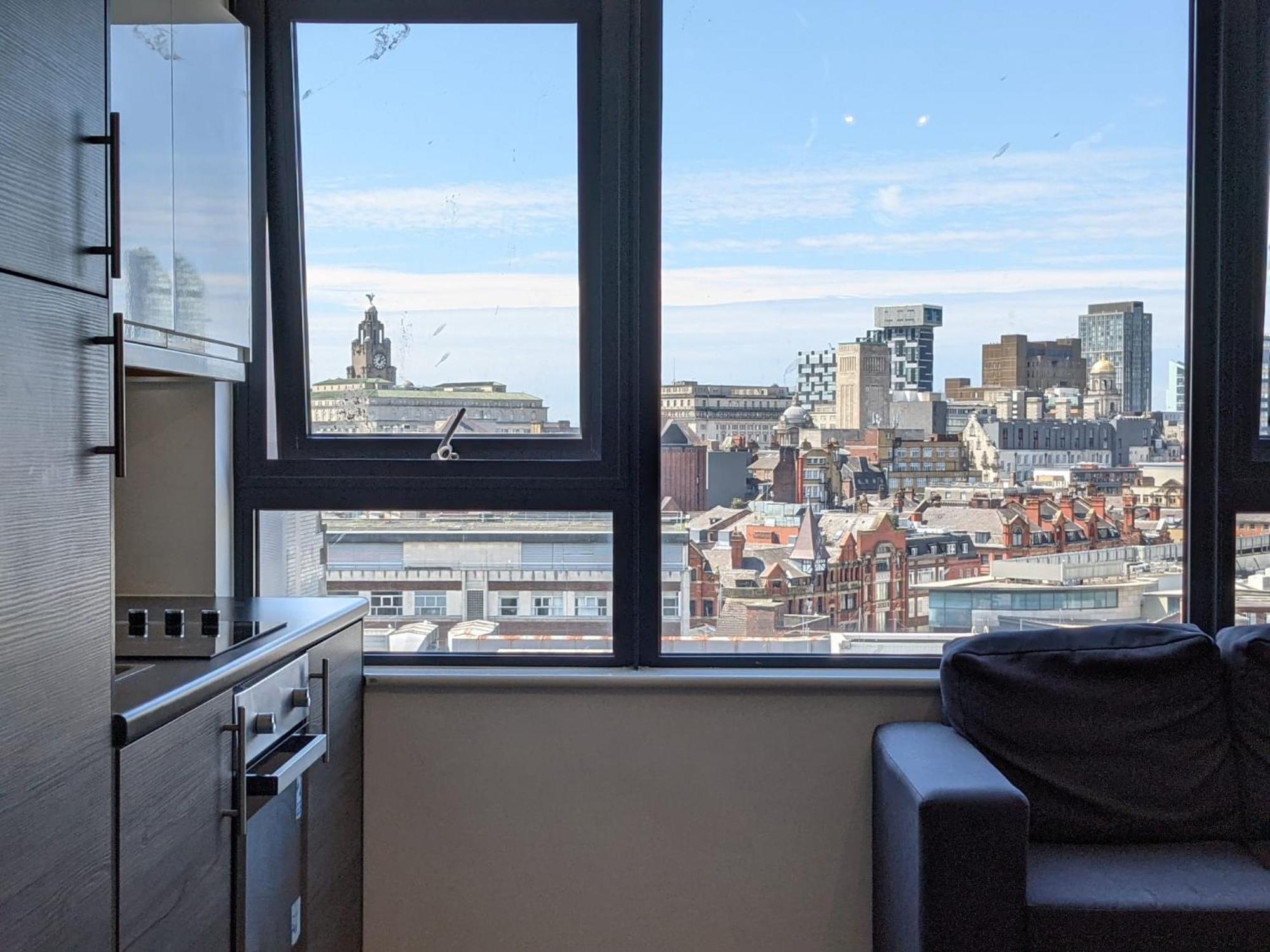 L1 Luxury Living Apartment Liverpool Bagian luar foto