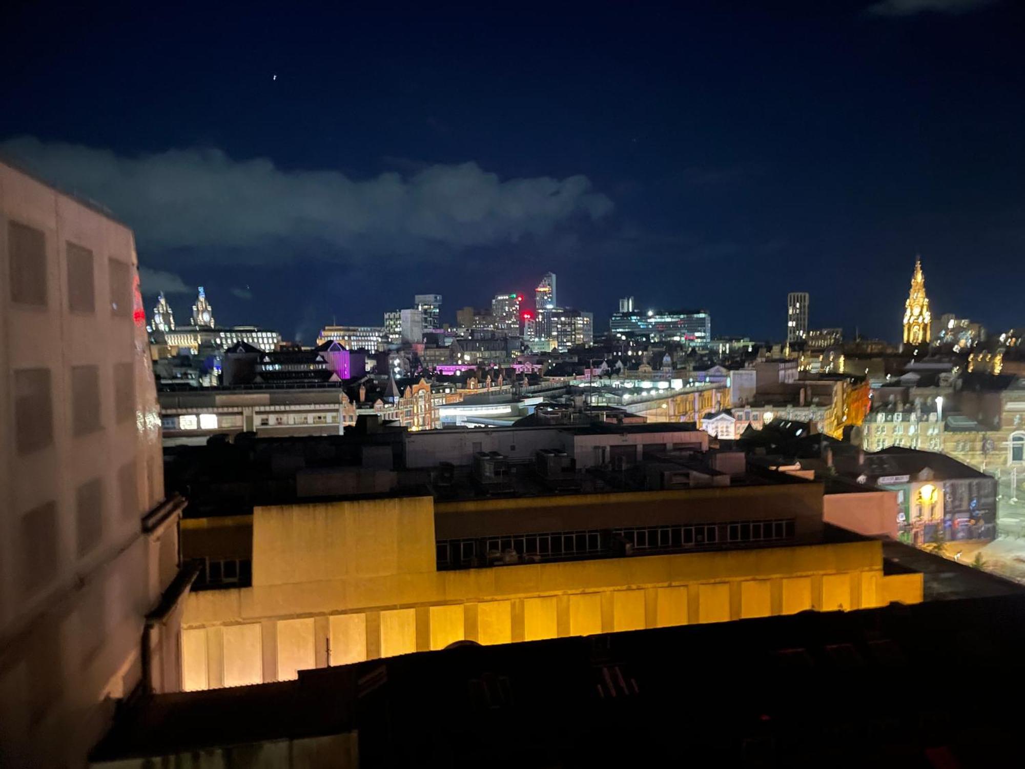 L1 Luxury Living Apartment Liverpool Bagian luar foto