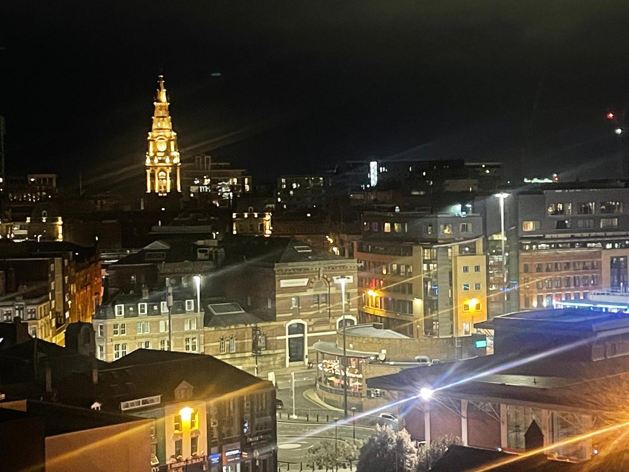 L1 Luxury Living Apartment Liverpool Bagian luar foto